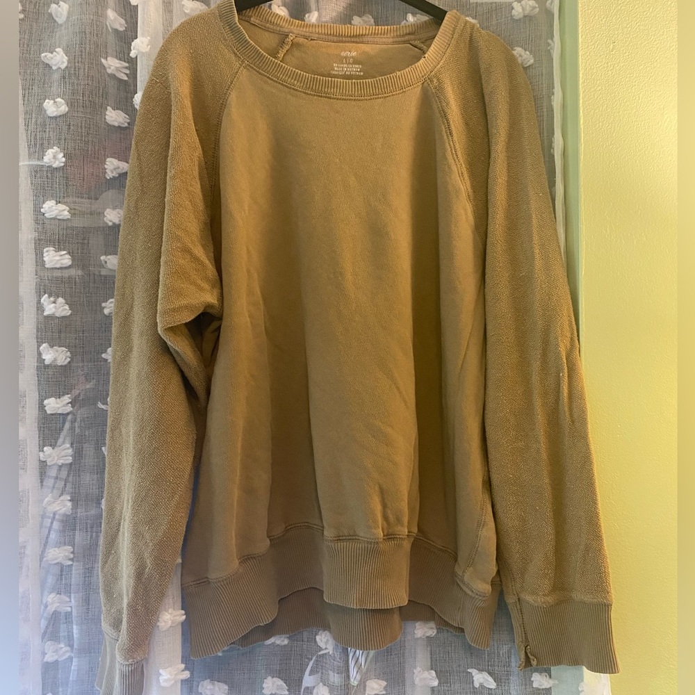 Aerie olive green Slouchy Pullover Crew